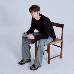 썸네일 이미지