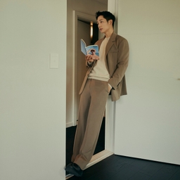 썸네일 이미지