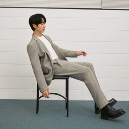 썸네일 이미지