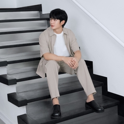 썸네일 이미지